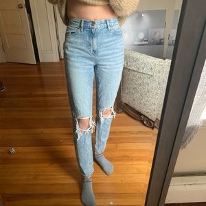 American Eagle high wasted straight jeans